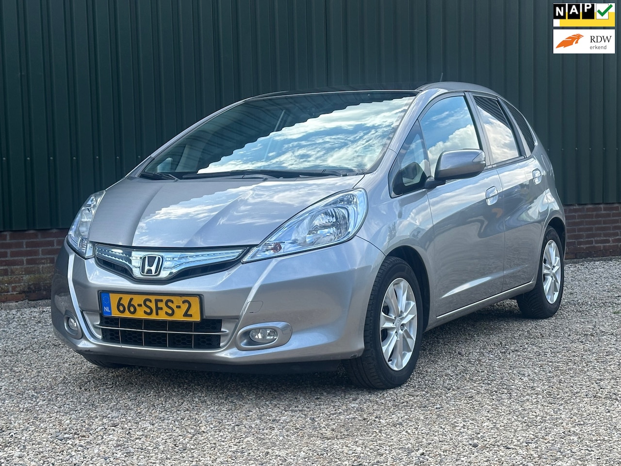 Honda Jazz - 1.4 Hybrid Exclusive/Pano/Leder enz - AutoWereld.nl