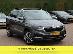 Skoda Karoq - 1.5 TSI ACT Business Edition Plus / Trekhaak / Panoramadak / Navigatie / 17'' / Keyless /