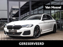 BMW 5-serie - 520i Business Edition Plus | M-SPORTPAKKET | SCHUIF-KANTELDAK | HARMAN KARDON | LASERLIGHT
