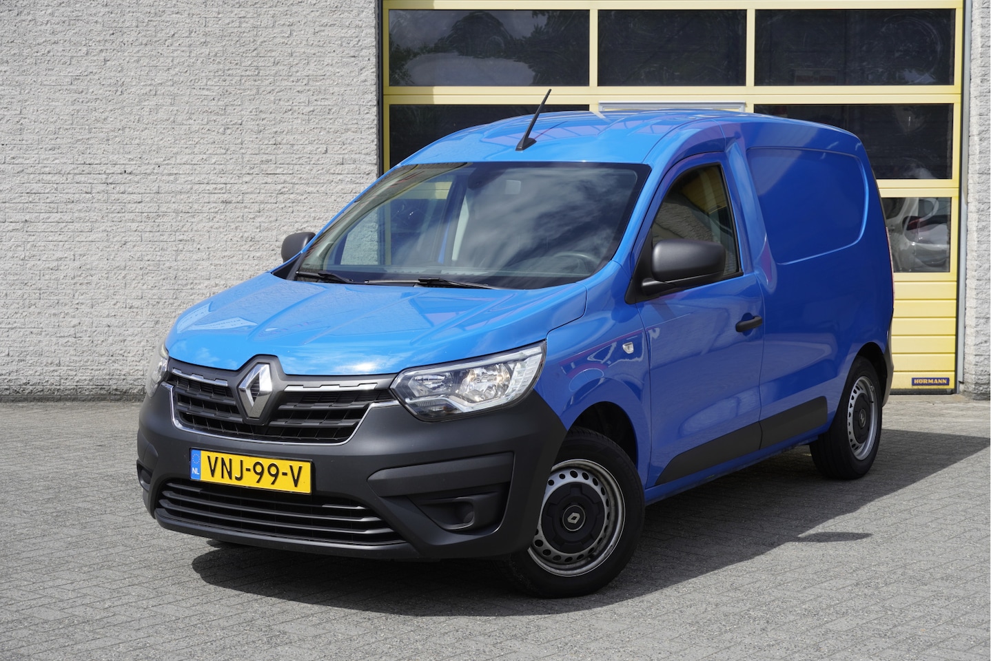 Renault Express - 1.5 dCi 95 Comfort BJ2021 Led | Pdc | Trekhaak | Airco | Cruise control | Stuurbekrachtigi - AutoWereld.nl