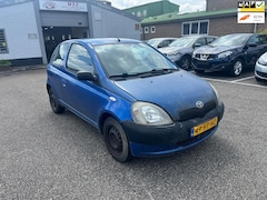 Toyota Yaris - 1.0-16V VVT-i Terra