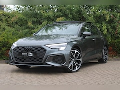 Audi A3 Sportback - 35 TFSI |3x S-Line| Panoramadak | Sfeerverlichting | Matrix | Daytona | Memory seat | Rode