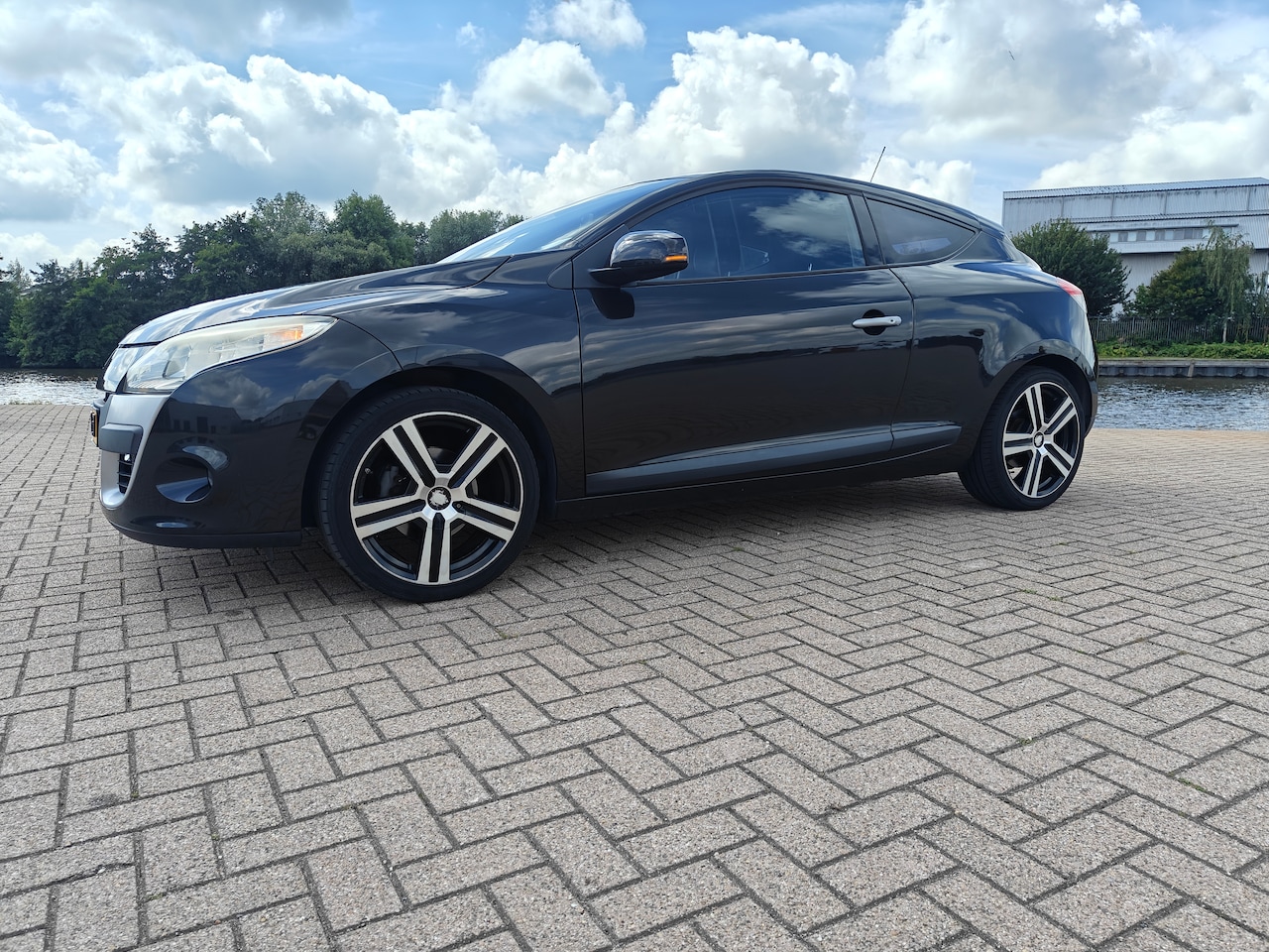 Renault Mégane Coupé - 1.6 Sélection Business Sport - AutoWereld.nl