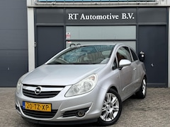 Opel Corsa - 1.4-16V Enjoy Airco / Automaat