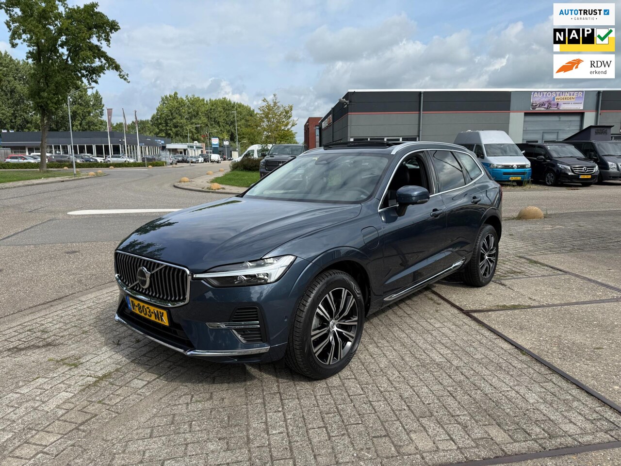 Volvo XC60 - 2.0 T6 Plug-in HYBRID AWD 2021 INSCRIPTION EXCLUSIVE PANO LEDER - AutoWereld.nl