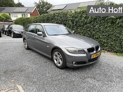 BMW 3-serie Touring - 318d Business Line Automaat | Xenon | Navi | Autom. Airco | Cruise Control | Trekhaak | LM