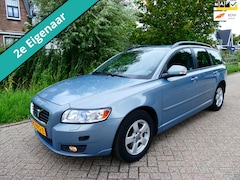 Volvo V50 - 2.0F Edition 146pk Clima Cruise PDC Xenon Youngtimer