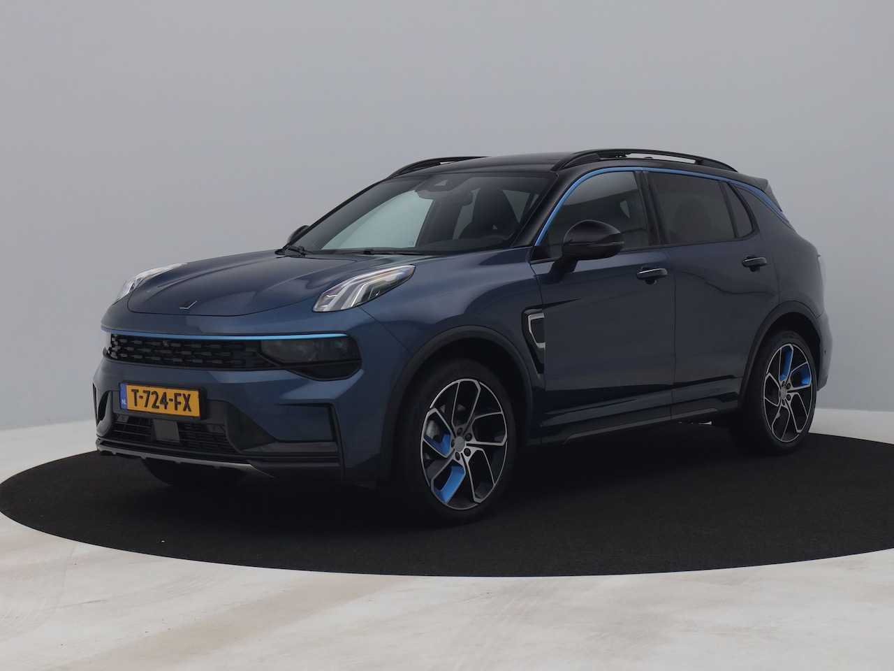Lynk & Co 01 - 1.5 Plug-in Hybrid | 360° | ZWARTE HEMEL | NLD AUTO - AutoWereld.nl
