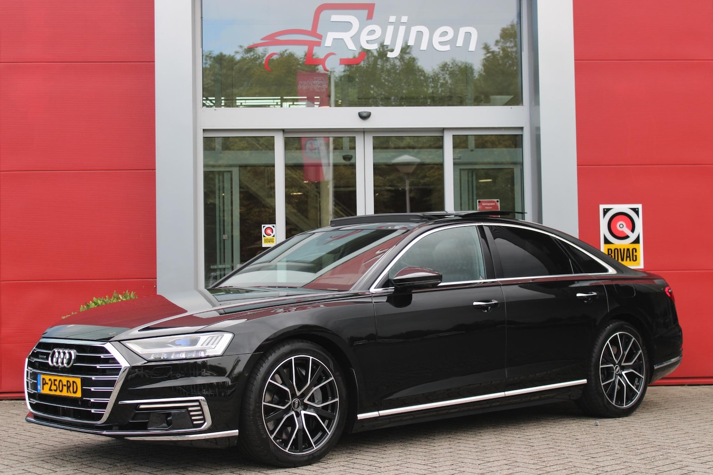 Audi A8 - 60 TFSI 450PK e-HYBRID QUATTRO PRO LINE | PANORAMISCH SCHUIF/KANTEL DAK | STUUR/STOEL VERW - AutoWereld.nl