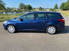 Ford Focus Wagon - 1.0 EcoBoost Trend Afneembare trekhaak