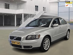 Volvo S40 - 2.4 170 PK AIRCO/CRUISE/TREKHAAK | NETTE AUTO