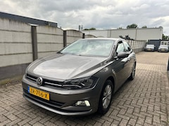 Volkswagen Polo - 1.0 TSI Comfortline AIRCO/ LM VELGEN/ APPLE CARPLAY