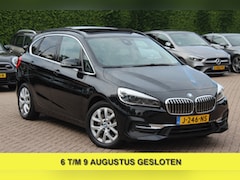 BMW 2-serie Active Tourer - 225xe iPerformance High Exe. / Panoramadak / Camera / Head-up / Leder / Keyless / Navigati