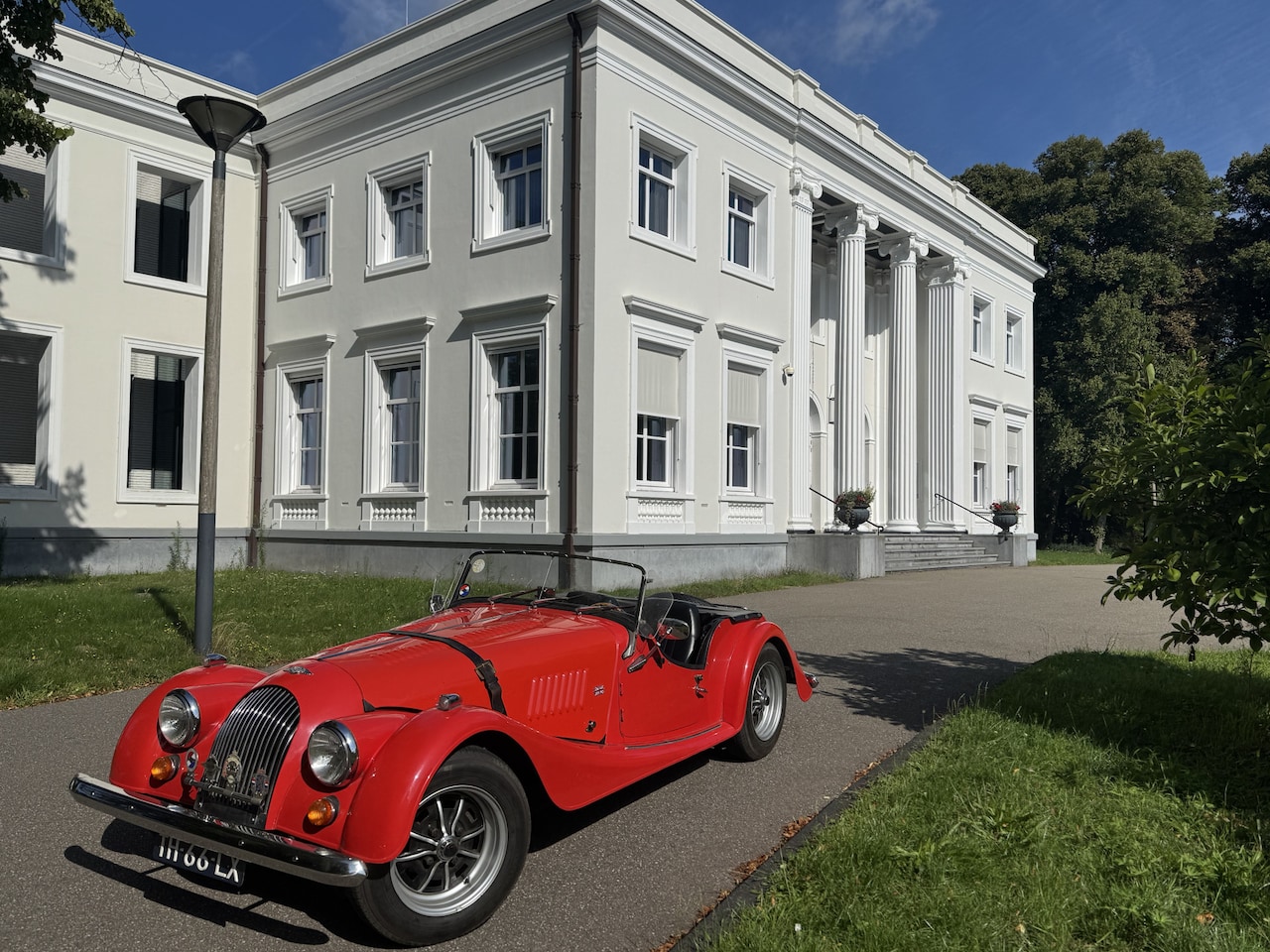 Morgan 4/4 - 1600 2 SEATER '82 SINDS '06 1 EIGENAAR - AutoWereld.nl