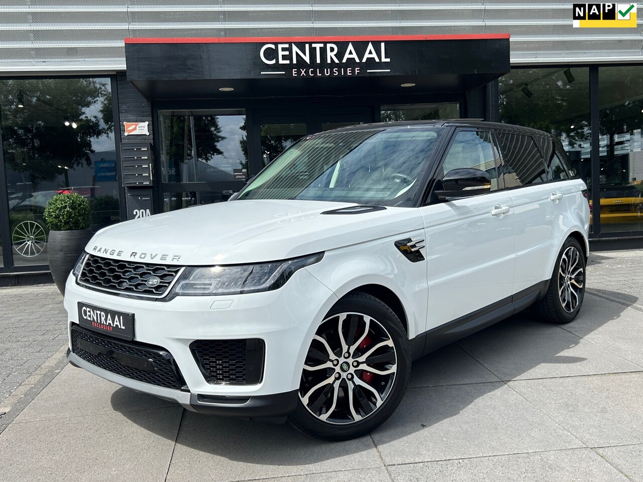 Land Rover Range Rover Sport - 2.0 P400e HSE Dynamic|Pano|Meridian|Camera|Luchtvering|Carplay|Leder|400PK - AutoWereld.nl