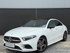 Mercedes-Benz A-klasse - 220 AMG Night Pakket Limo PANO/XEMON