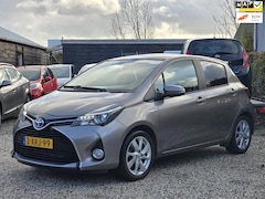Toyota Yaris - 1.5 Hybrid Dynamic Facelift Pano Navi