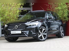 Volvo XC60 - 2.0 T6 Plug-in hybrid AWD Plus Dark | Trekhaak | 360 Camera | Panoramadak | Memory | Pilot