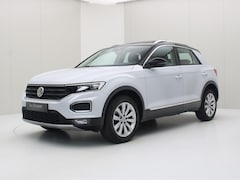 Volkswagen T-Roc - 1.5 TSI 150pk 7-DSG T-Roc Elegance Sport [ DCC+PANO+BEATS AUDIO+LED+CARPLAY+CAMERA+ACC+PDC