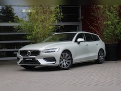 Volvo V60 - 2.0 T5 Momentum | 1e Eigenaar | Broekhuis onderhouden | Trekhaak uitklapbaar