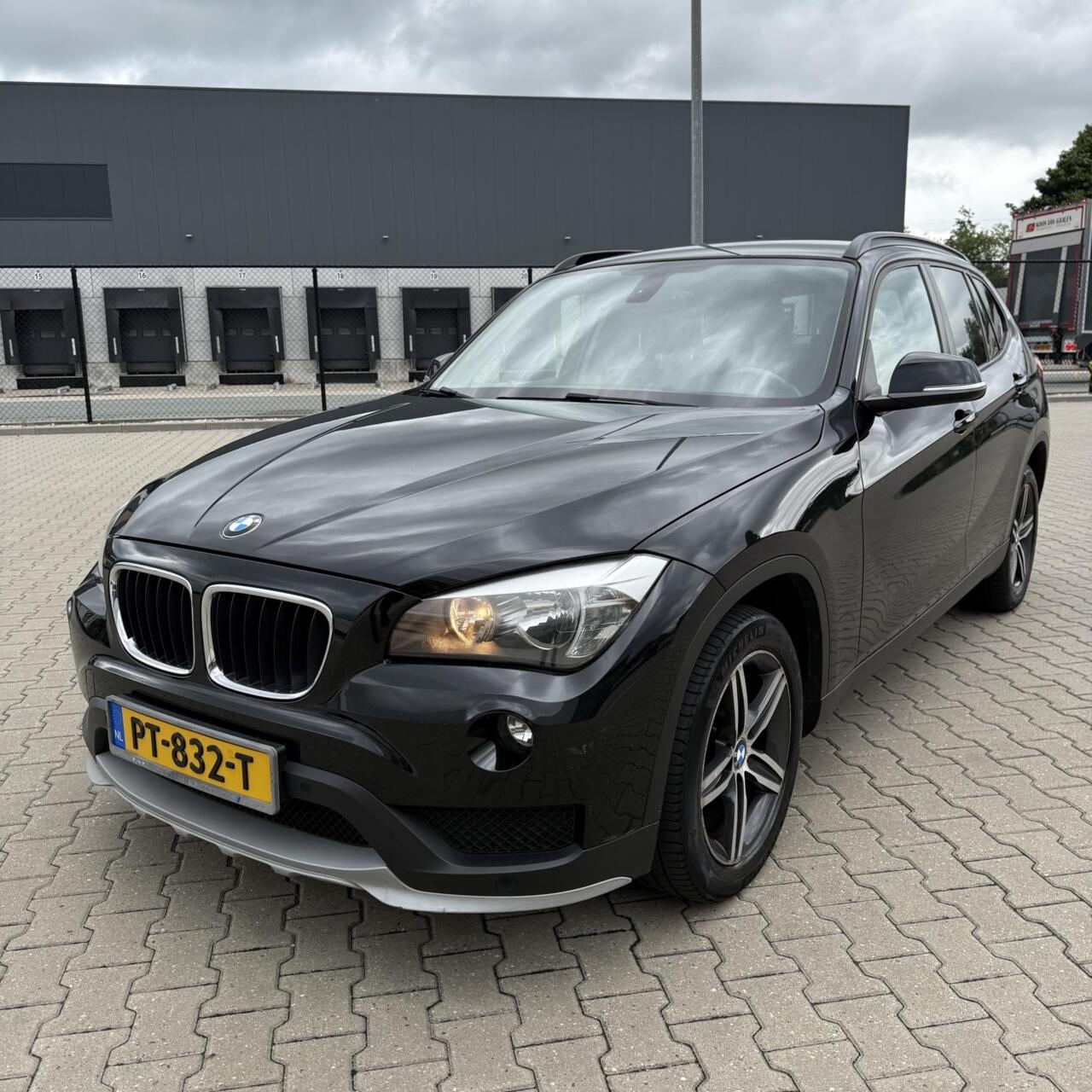 BMW X1 - sDrive18d 2014 High Executive - AutoWereld.nl