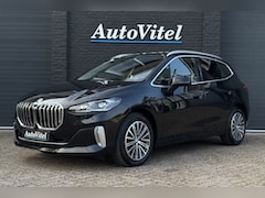 BMW 2-serie Active Tourer - 218i | Harman Kardon | Head-up | Camera | Trekhaak | Comfort Access