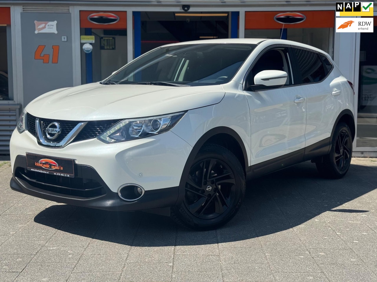 Nissan Qashqai - 1.2 Connect Edition Navigatie Cruise Camera LM 1e Eigenaar Dealer Onderhouden - AutoWereld.nl