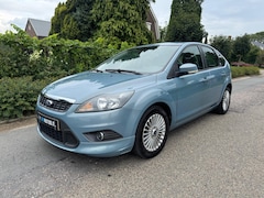 Ford Focus - 2.0 AUTOMAAT / AIRCO / CRUISE / LM VELGEN / STOELVERWARMING