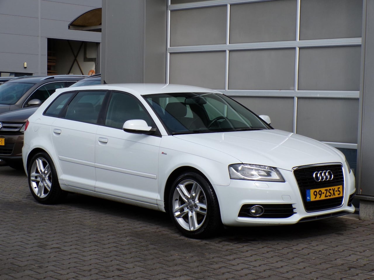 Audi A3 Sportback - 1.2 TFSI S Edition|Xenon|Navi|Cruise|Trekh - AutoWereld.nl