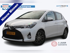 Toyota Yaris - 1.3 VVT-i Trend 100pk Automaat | incl. 12 maanden garantie | Cruise control | Navigatie |