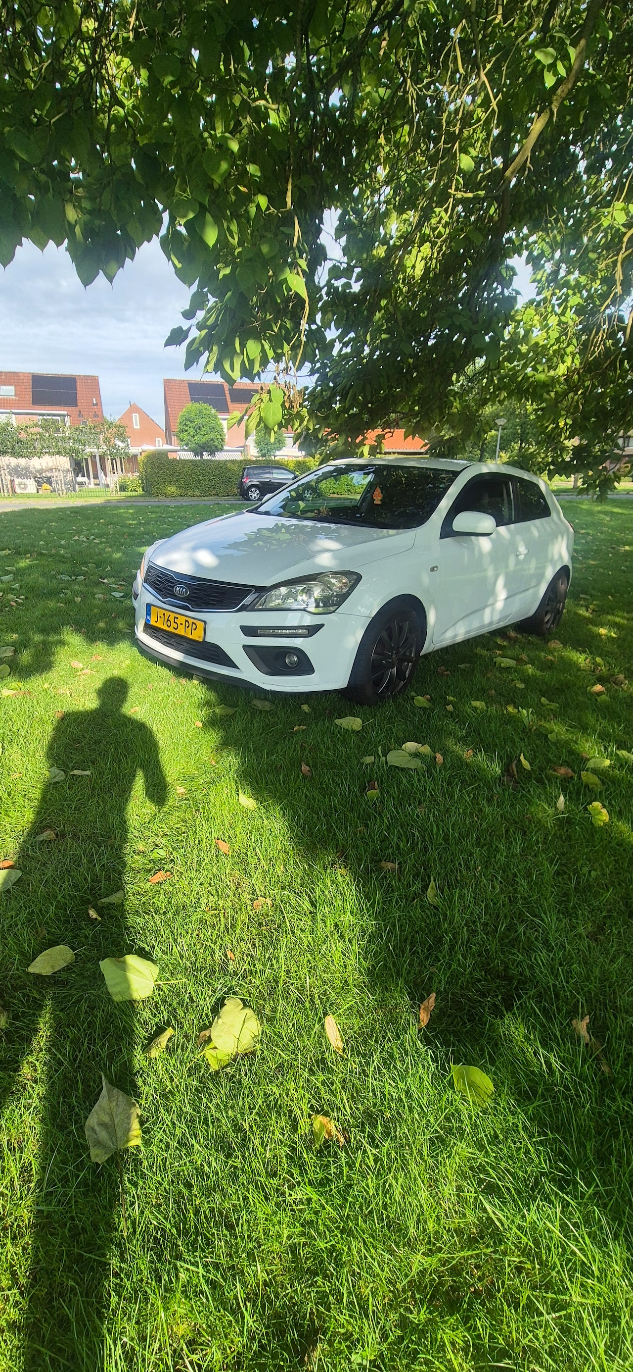 Kia Cee'd - 1.4 CVVT X-ecutive - AutoWereld.nl