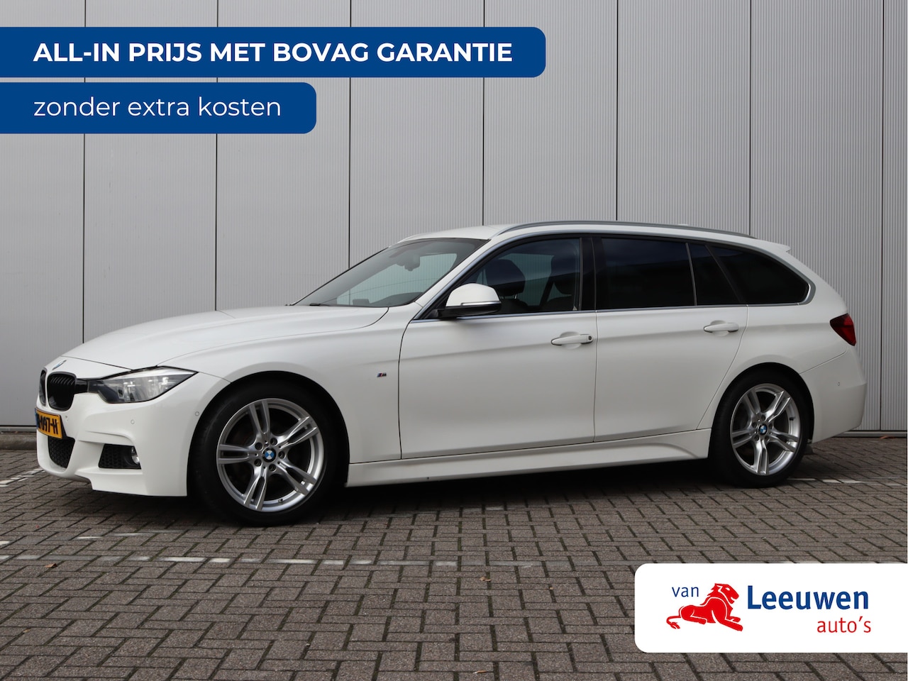 BMW 3-serie Touring - 318i M Sport | Parkeercamera | LED | Leder | Org. NL - AutoWereld.nl