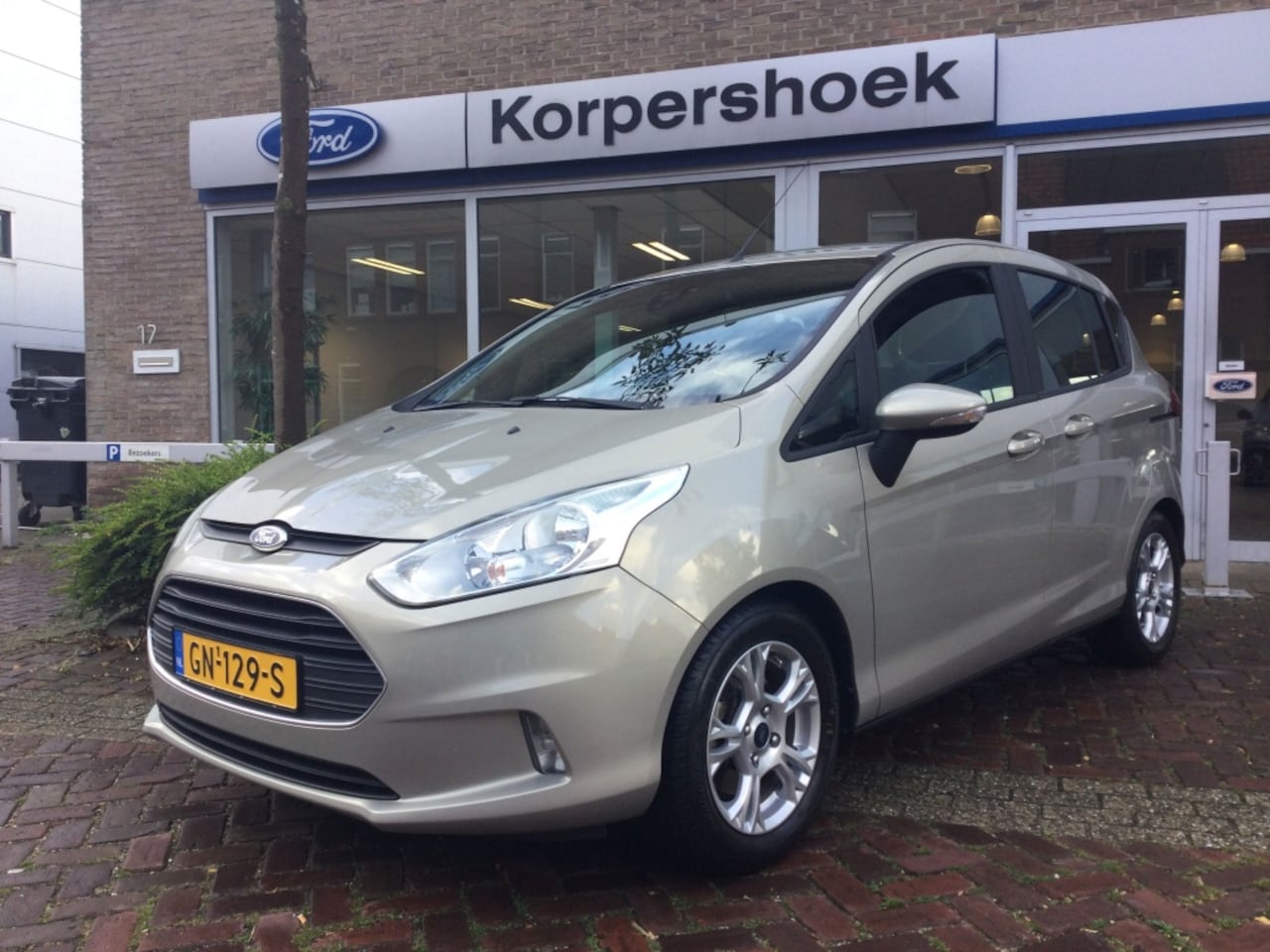 Ford B-Max - 1.0 EcoBoost Style | Trekhaak | Nw. distributieriem - AutoWereld.nl