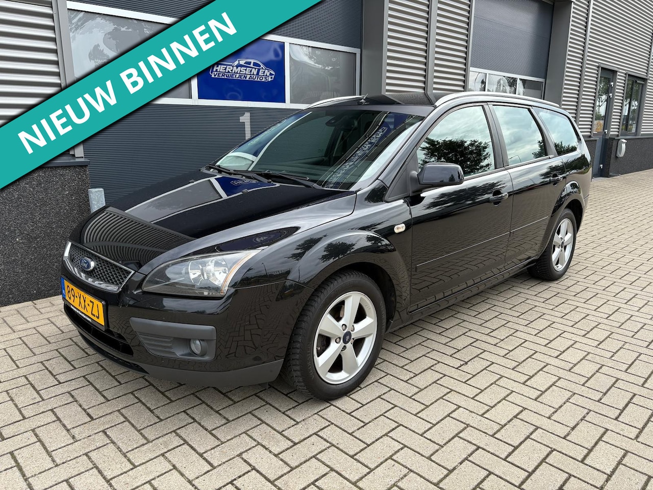 Ford Focus Wagon - 1.8-16V Ambiente Trekhaak, Android auto/Carplay - AutoWereld.nl