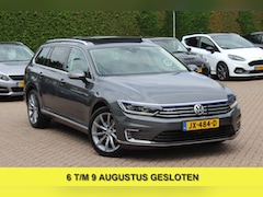 Volkswagen Passat Variant - 1.4 TSI GTE Highline / Full option / Trekhaak / Panoramadak / 360Camera / Virtual Cockpit