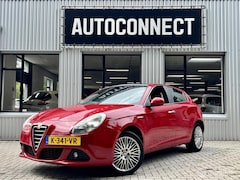 Alfa Romeo Giulietta - 1.4 T Progression. PANODAK, CLIMA