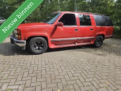 Chevrolet Suburban - V8 grijs kenteken lpg