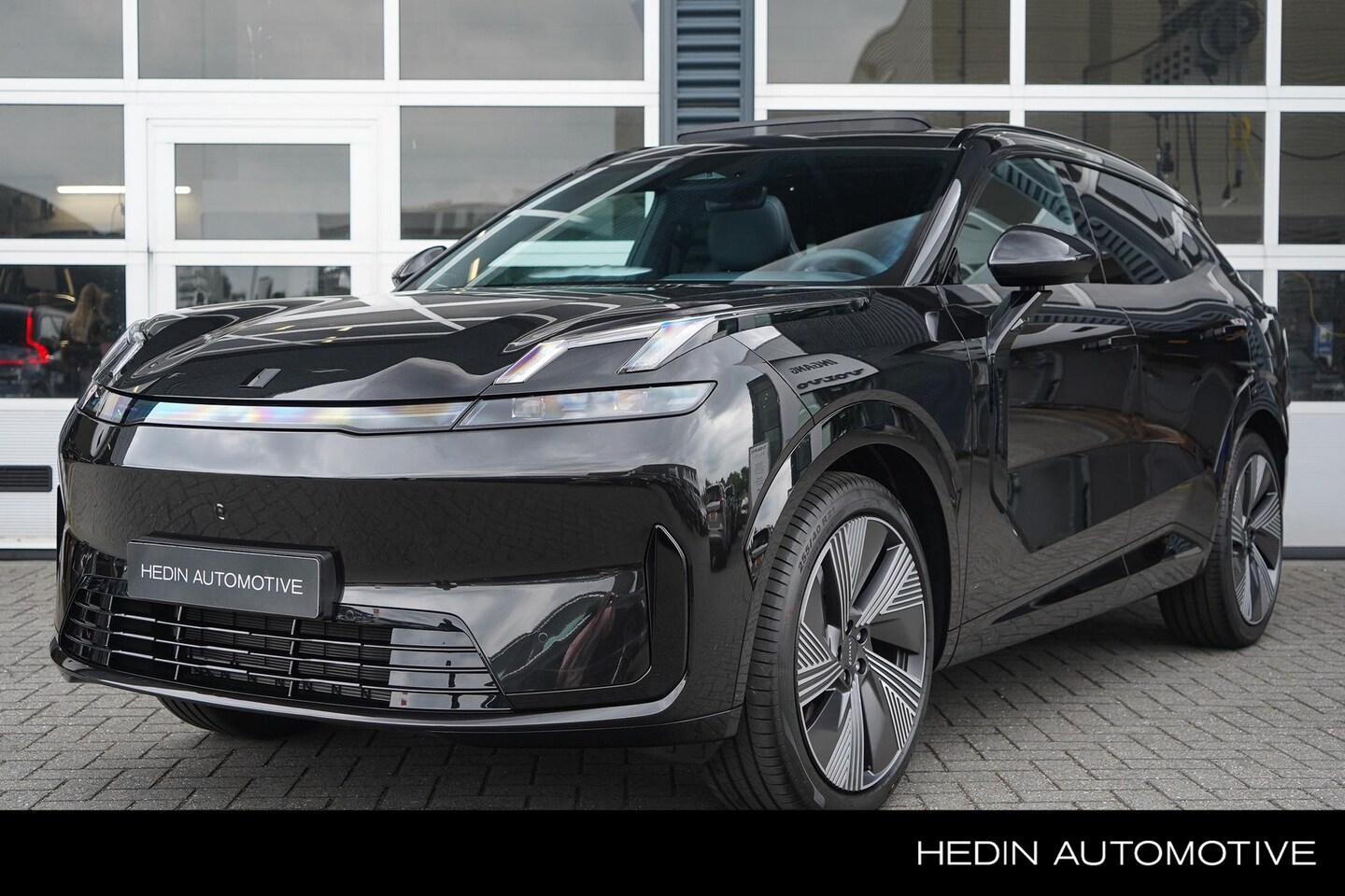 Lynk & Co 08 - 1.5 More DE O8 VAN LYNK & CO, NU IN DE SHOWROOM EN UIT VOORRAAD LEVERBAAR - AutoWereld.nl