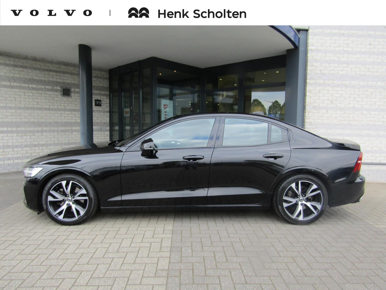 Volvo S60 - T4 190pk GT R-Design | Leder | High Perform.audio - AutoWereld.nl