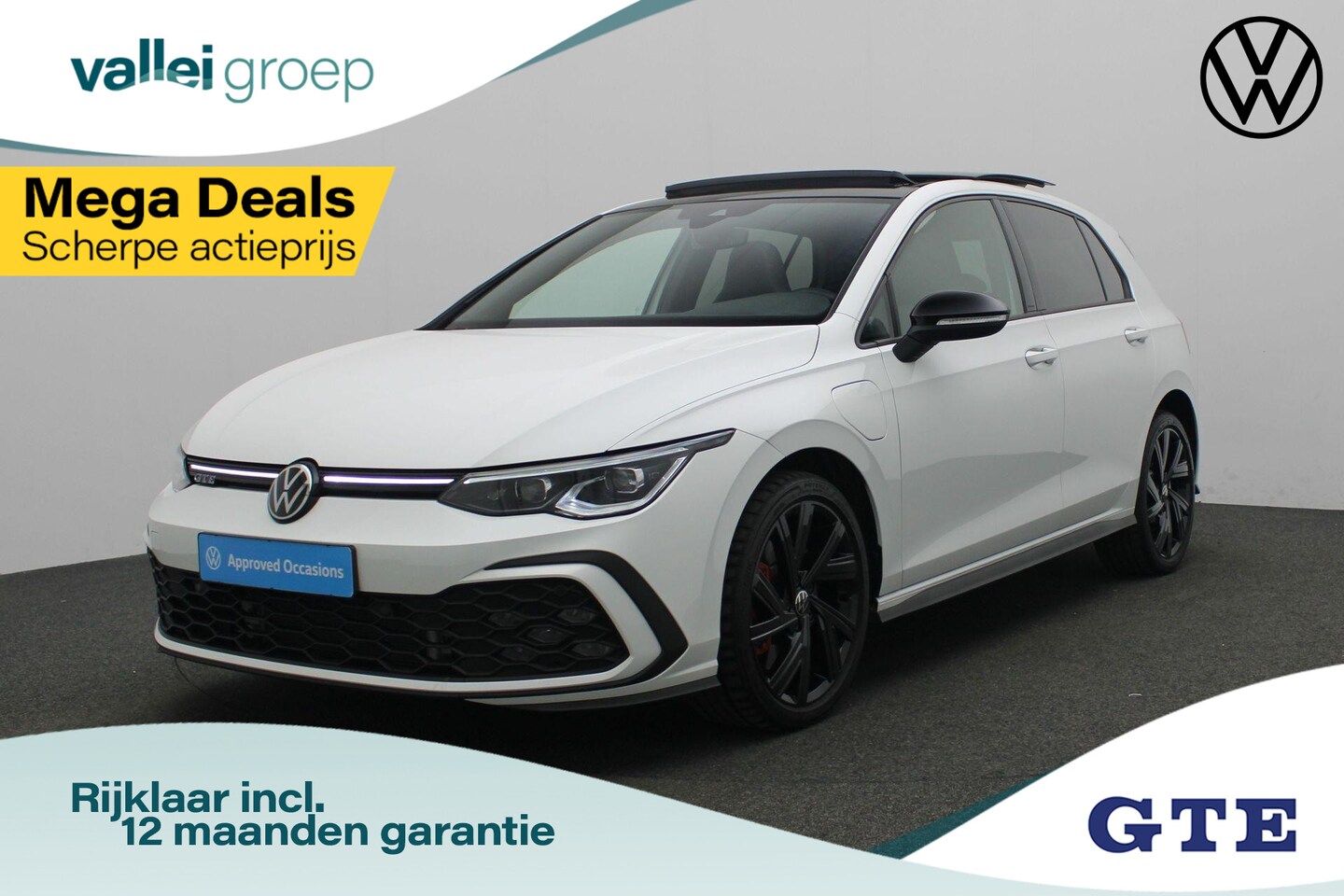 Volkswagen Golf - 1.4 245 pk DSG eHybrid GTE | Panoramadak | IQ Light | Achteruitrijcamera | Stoelverwarming - AutoWereld.nl