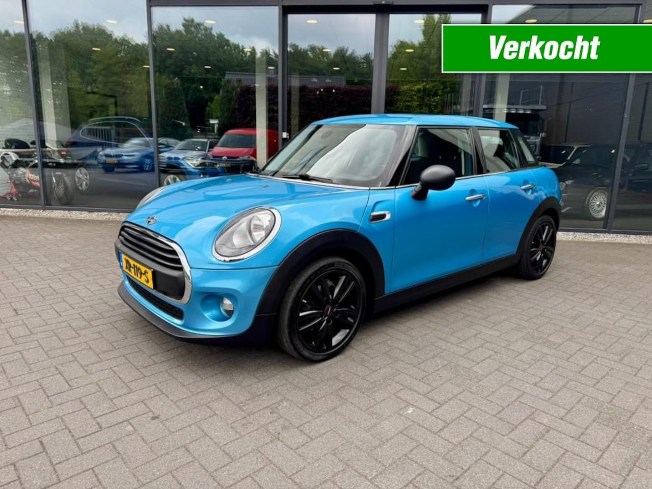 MINI One - 1.2 Pepper ,Navi,Clima,Stoelverw,Half leer,Cruise,PDC,LMV - AutoWereld.nl