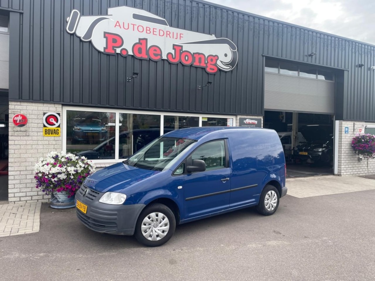 Volkswagen Caddy - 1.9 TDI 105PK Schuifdeur - Trekhaak! - Apk 2026 - AutoWereld.nl