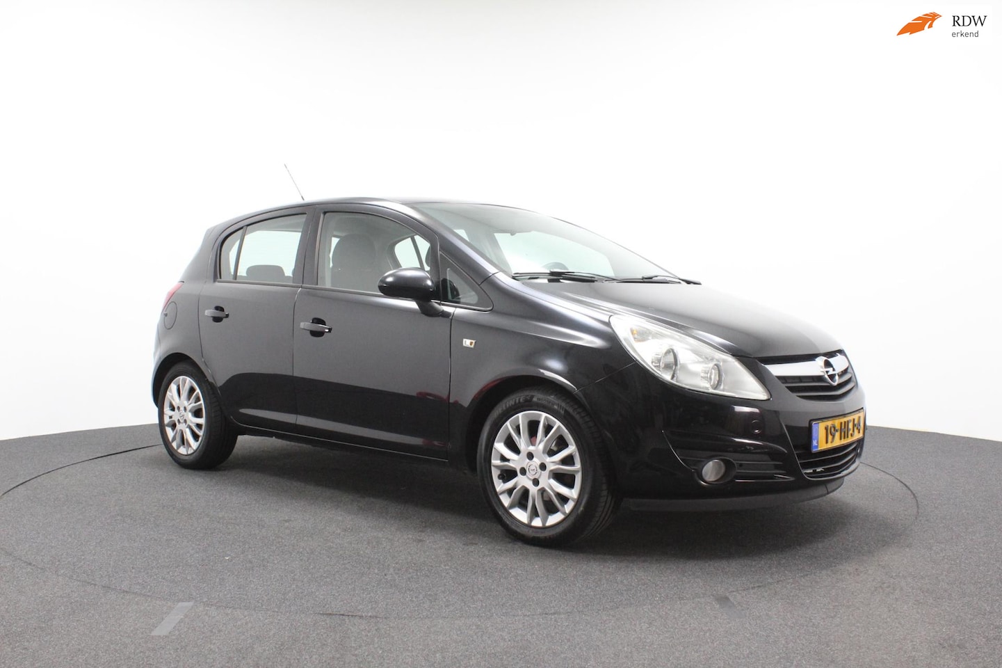 Opel Corsa - 1.4-16V Enjoy | Airco | Groot scherm | Goed onderhouden | Sportvelgen - AutoWereld.nl