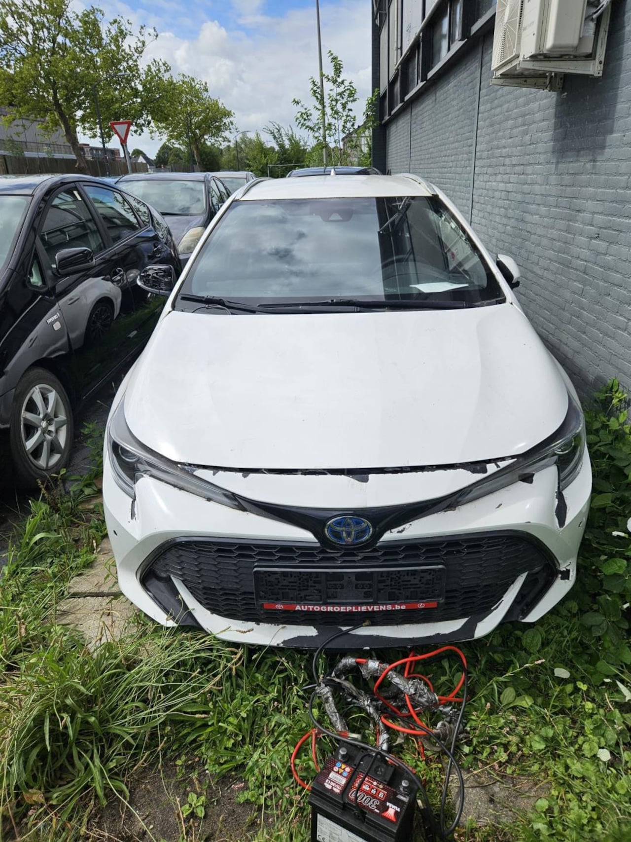 Toyota Corolla - 1.8 HYBRIDE ACTIVE - AutoWereld.nl