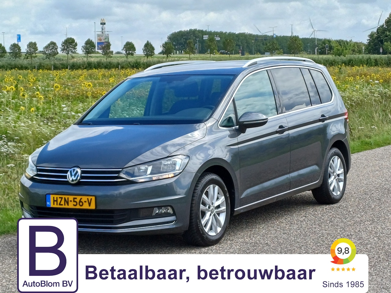 Volkswagen Touran - 1.4 TSI Highline /Leder/Trekh./Camera/Navi/Cruise/16"/ - AutoWereld.nl