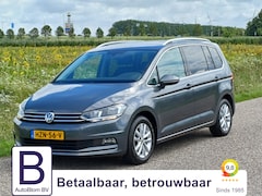 Volkswagen Touran - 1.4 TSI Highline /Leder/Trekh./Camera/Navi/Cruise/16"/