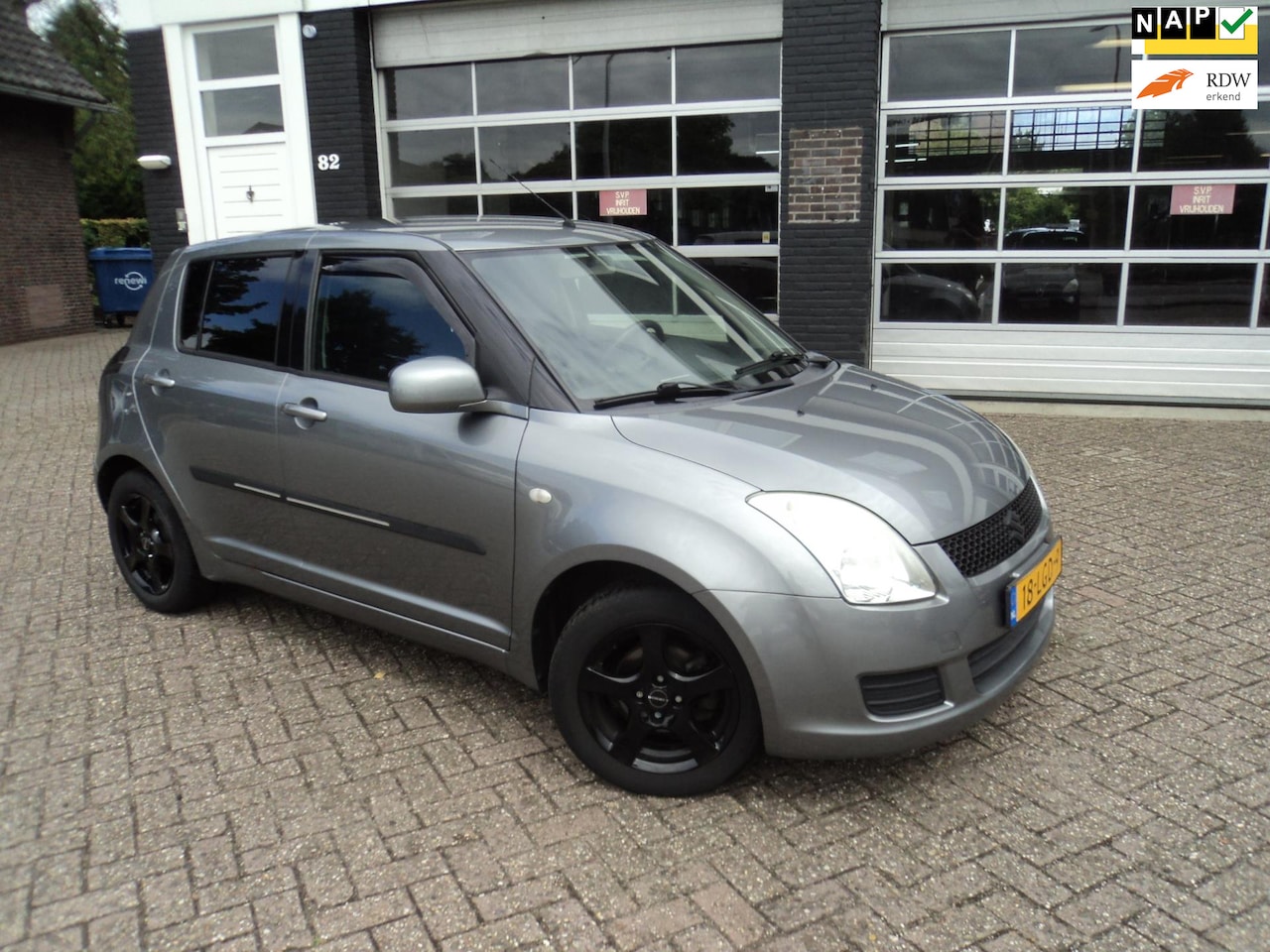 Suzuki Swift - 1.3 Cool 1.3 Cool - AutoWereld.nl