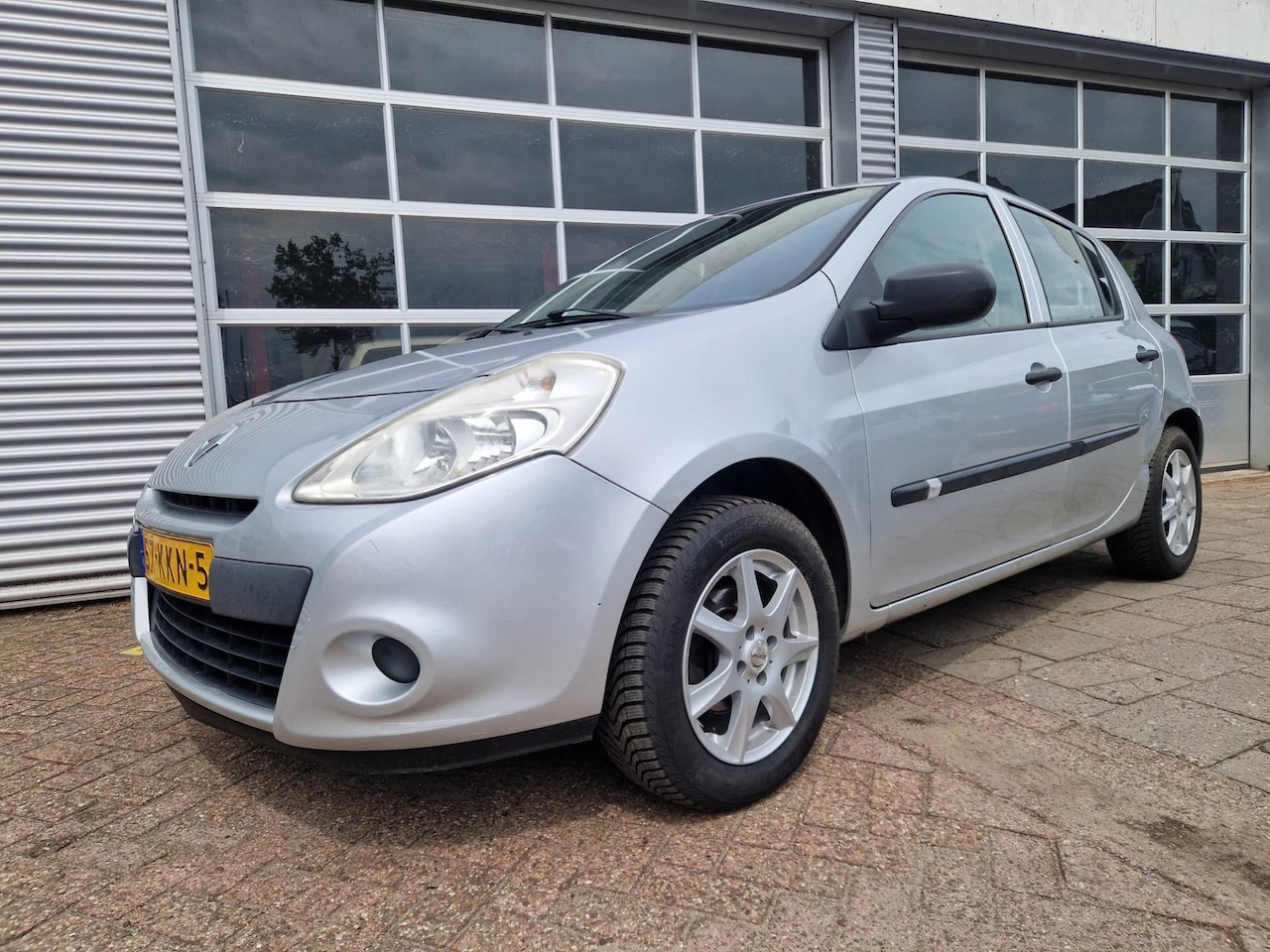 Renault Clio - 1.2 Special Line 1.2 Special Line - AutoWereld.nl