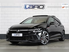 Volkswagen Golf - 2.0 TSI GTI Clubsport | Pano IQ.Lights Cam Blackstyle Sfeer ACC Keyless