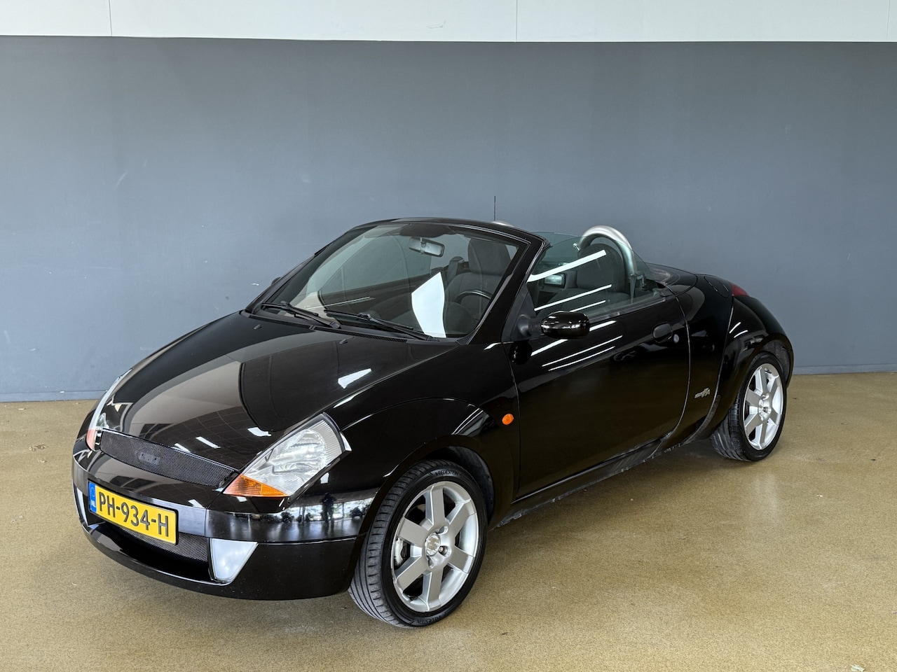 Ford Streetka - 1.6 1.6 | Nieuwe APK - AutoWereld.nl